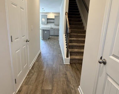 241 Ivey Terrace - Photo Thumbnail 4