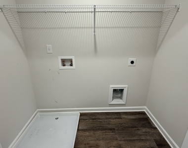 241 Ivey Terrace - Photo Thumbnail 14