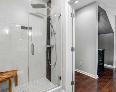 2720 Margaret Mitche Drive Nw - Photo Thumbnail 34