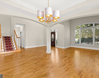4595 Windsor Gate Court - Photo Thumbnail 5
