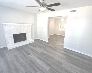 190 Springdale Court - Photo Thumbnail 9
