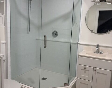 827 Argonne Avenue - Photo Thumbnail 8