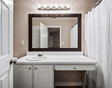 6582 Arbor Gate Drive Sw - Photo Thumbnail 9