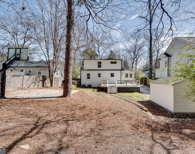 1861 Dyer Circle - Photo Thumbnail 41