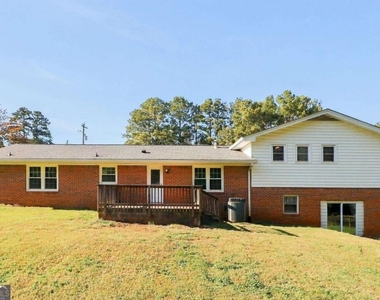 5639 Stewart Mill Road - Photo Thumbnail 14
