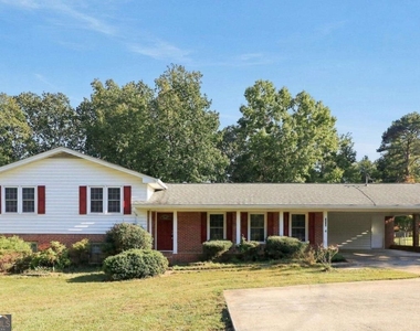5639 Stewart Mill Road - Photo Thumbnail 1