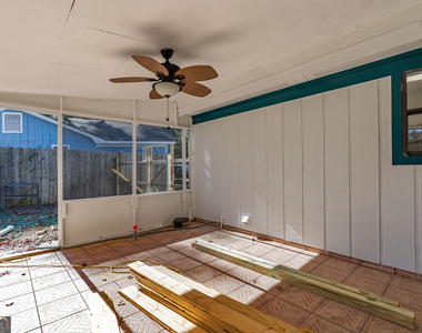 404 Westgate Circle - Photo Thumbnail 20