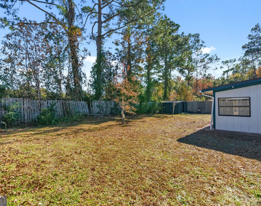 404 Westgate Circle - Photo Thumbnail 22