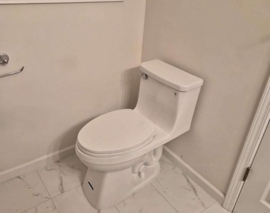 3874 Austin Park Lane Ne - Photo Thumbnail 20
