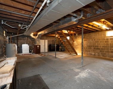 33 Abbott Rd - Photo Thumbnail 25