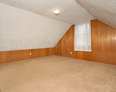 33 Abbott Rd - Photo Thumbnail 21