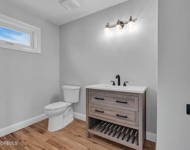 724 Bay Avenue - Photo Thumbnail 13