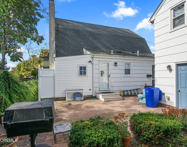 165 Prospect Street - Photo Thumbnail 35