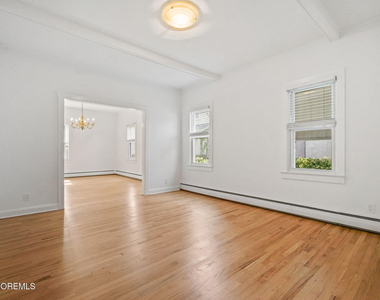 165 Prospect Street - Photo Thumbnail 9