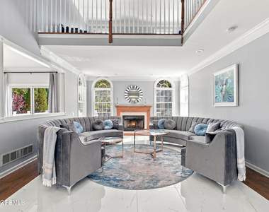 1410 Vincenzo Drive - Photo Thumbnail 16