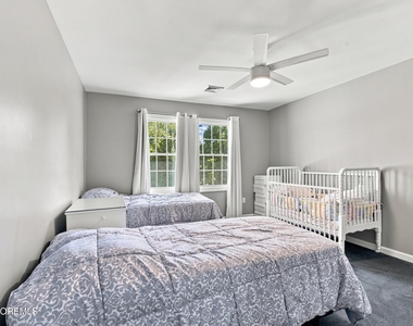 1410 Vincenzo Drive - Photo Thumbnail 41