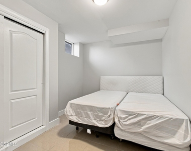 1410 Vincenzo Drive - Photo Thumbnail 47
