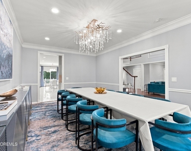 1410 Vincenzo Drive - Photo Thumbnail 28
