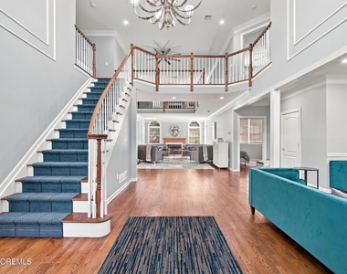 1410 Vincenzo Drive - Photo Thumbnail 6