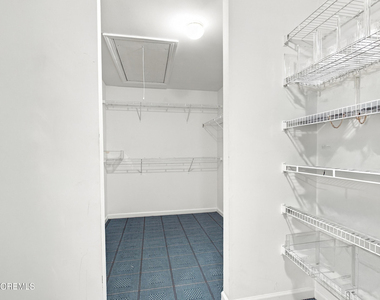 1410 Vincenzo Drive - Photo Thumbnail 35
