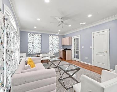 1410 Vincenzo Drive - Photo Thumbnail 14