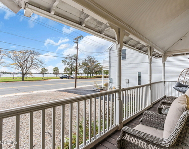 1607 River Road - Photo Thumbnail 3