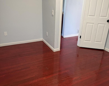1313 8th Avenue - Photo Thumbnail 6