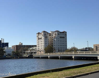 400 Deal Lake Drive - Photo Thumbnail 11