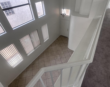 7220 E Kramer Street - Photo Thumbnail 2
