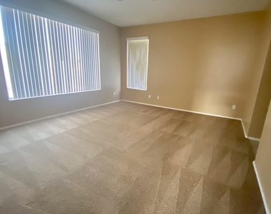 11610 W La Reata Avenue - Photo Thumbnail 3