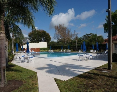 3425 San Bernadino Drive - Photo Thumbnail 6
