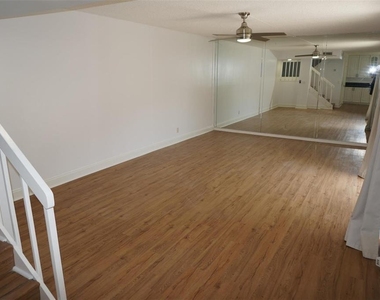 3425 San Bernadino Drive - Photo Thumbnail 7
