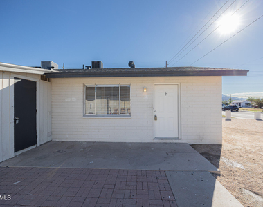 338 E Vogel Avenue - Photo Thumbnail 1