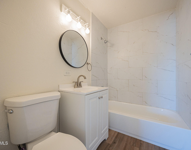 338 E Vogel Avenue - Photo Thumbnail 10