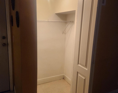 2643 Bahama Drive - Photo Thumbnail 7