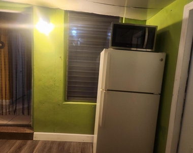 2643 Bahama Drive - Photo Thumbnail 1