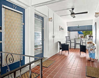 624 Orton Avenue - Photo Thumbnail 18