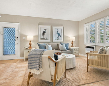 624 Orton Avenue - Photo Thumbnail 2