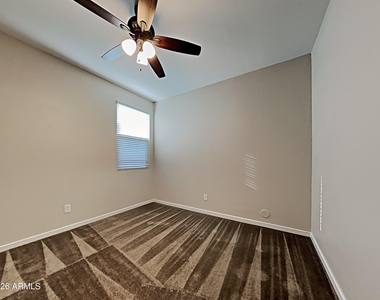 298 W Nikita Drive - Photo Thumbnail 7