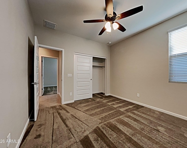 298 W Nikita Drive - Photo Thumbnail 6