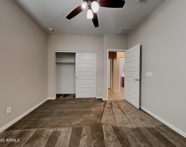 298 W Nikita Drive - Photo Thumbnail 11