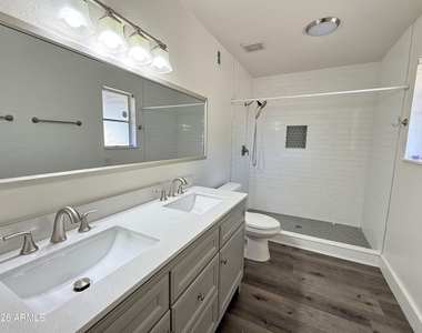 2434 E Jensen Street - Photo Thumbnail 15