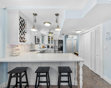 1001 E Camino Real - Photo Thumbnail 11