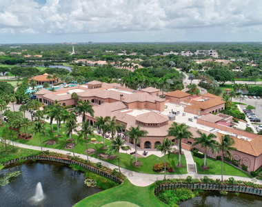 2526 Nw 52nd Street - Photo Thumbnail 90