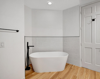 2526 Nw 52nd Street - Photo Thumbnail 39