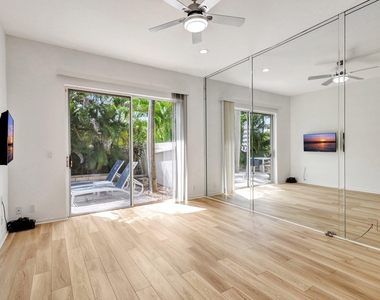 2526 Nw 52nd Street - Photo Thumbnail 26