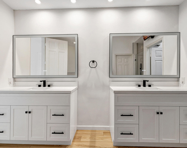 2526 Nw 52nd Street - Photo Thumbnail 41