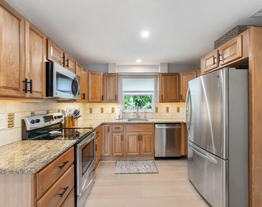 9207 Se Karin Street - Photo Thumbnail 3