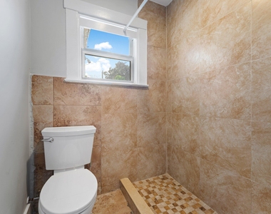 4561 Lake Avenue - Photo Thumbnail 6