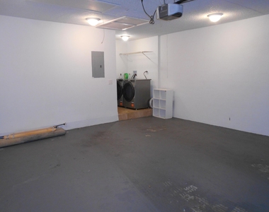 827 Nw 87th Avenue - Photo Thumbnail 14